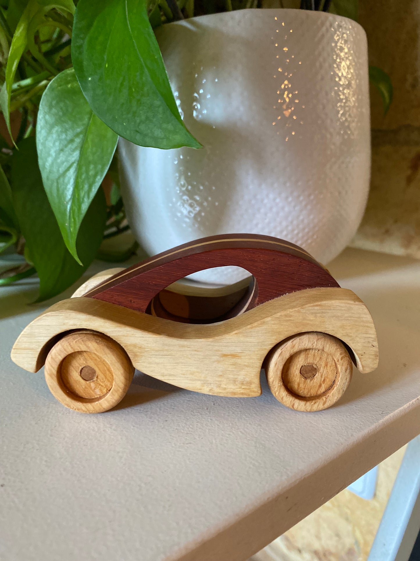 racewagen - bleek/rood/ bleke lijn