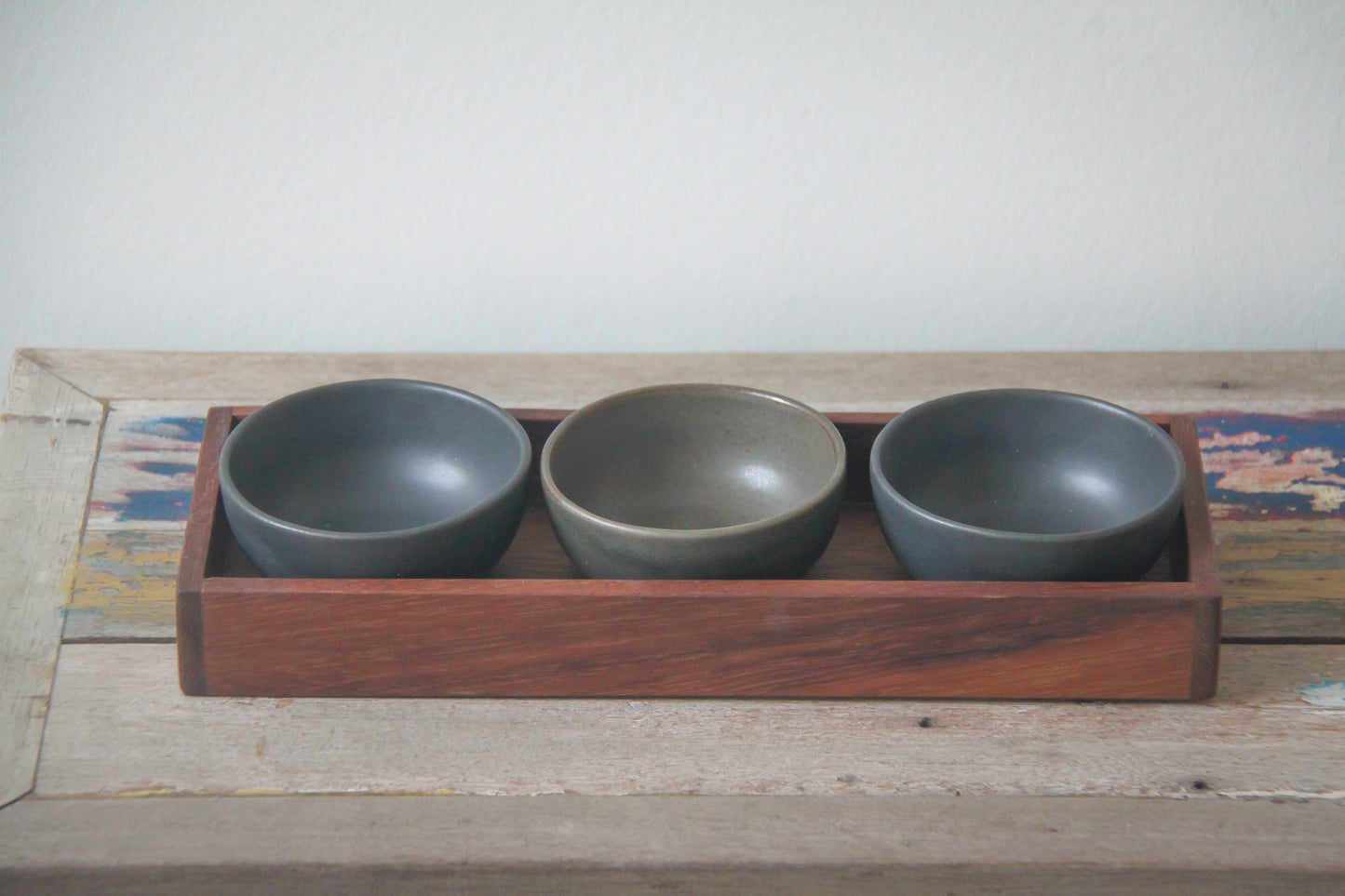 serveerbakje met 3 kommetjes - combo antique black/moss