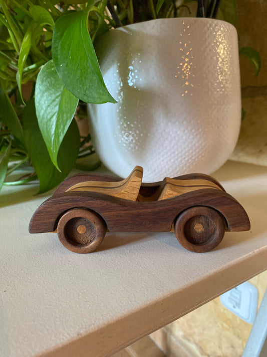 racewagen  cabrio - donker/bleek/donkere lijn