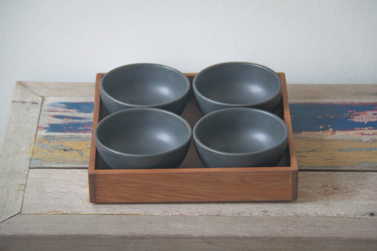 serveerbakje met 4 kommetjes - antique black