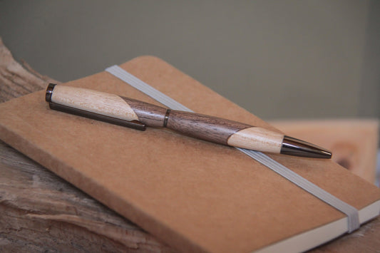 Houten balpen 'Louise special' - kerselaar - notelaar - gun metal